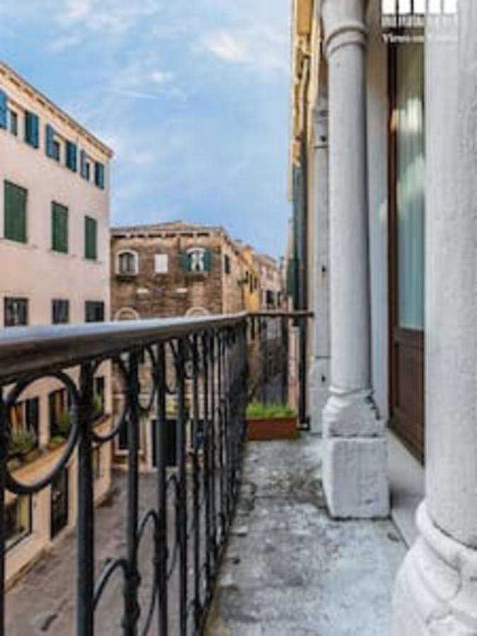 Ca' Grassi 2 Charming Balcony Lägenhet Venedig Exteriör bild