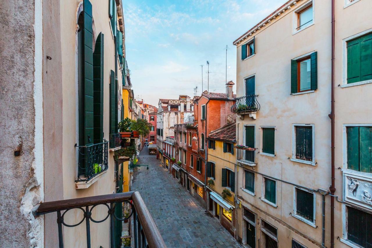 Ca' Grassi 2 Charming Balcony Lägenhet Venedig Exteriör bild